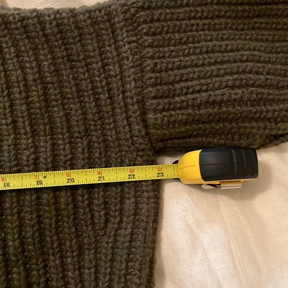 SOLD Babaa 100% Eco Wool Sweater - Picture 11 of 12